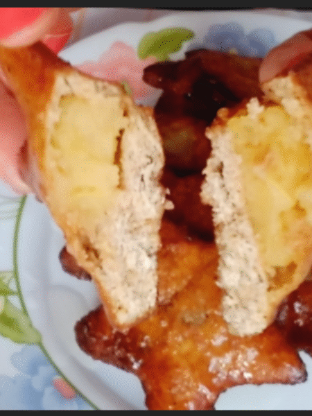 detalle de estrella de galleta rellena de crema de limón