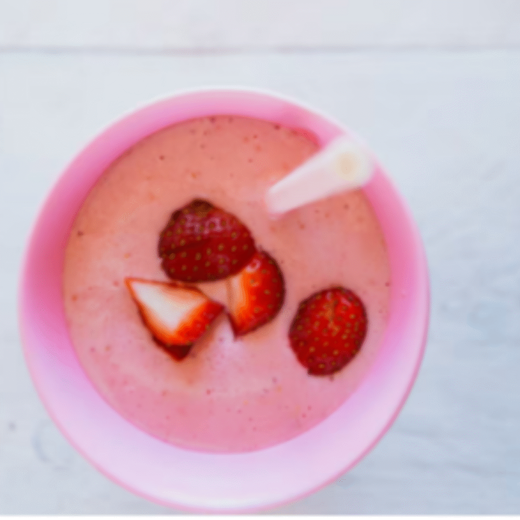 detalle de espuma de fresas vista desde arriba