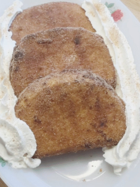 detalle de torrija de chocolate