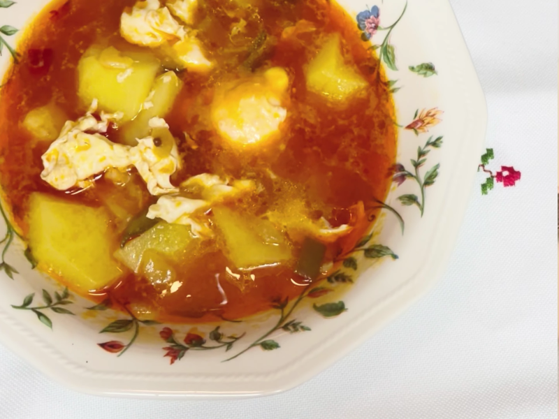 guiso de patatas con huevo